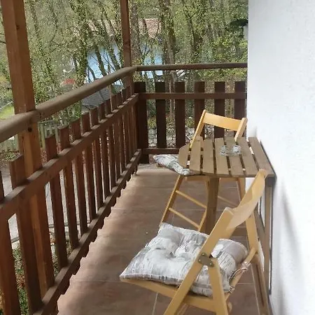 Hotel Garni Al Laghet Tenno